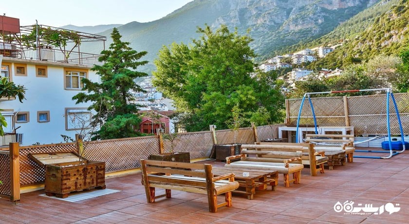 رستوران فضای باز هتل